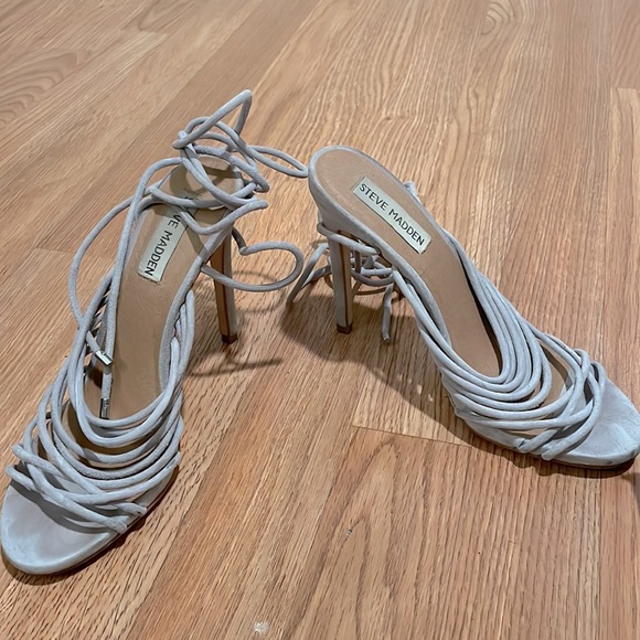 Tubularr Steve Madden Heels in Gray - Picture 2 of 4